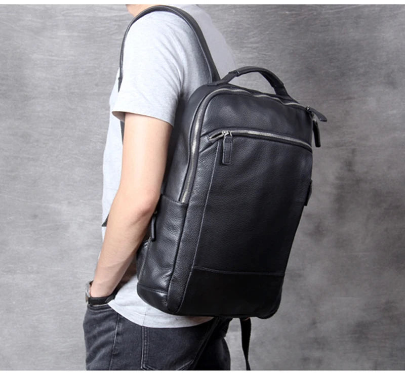 Laptoprucksack aus Rindsleder – Schwarz – M-802 – Produktansicht