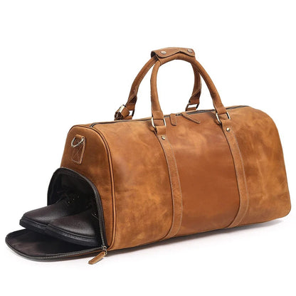 Reisetasche MH475 in Braun – geöffnetes Schuhfach mit Schuhen