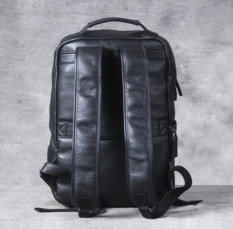 Laptoprucksack aus Rindsleder – Schwarz – M-802 – Produktansicht